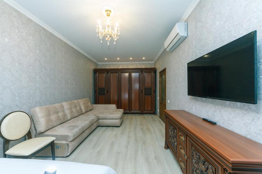 Apart Assistant On Smart Plaza Киев Экстерьер фото