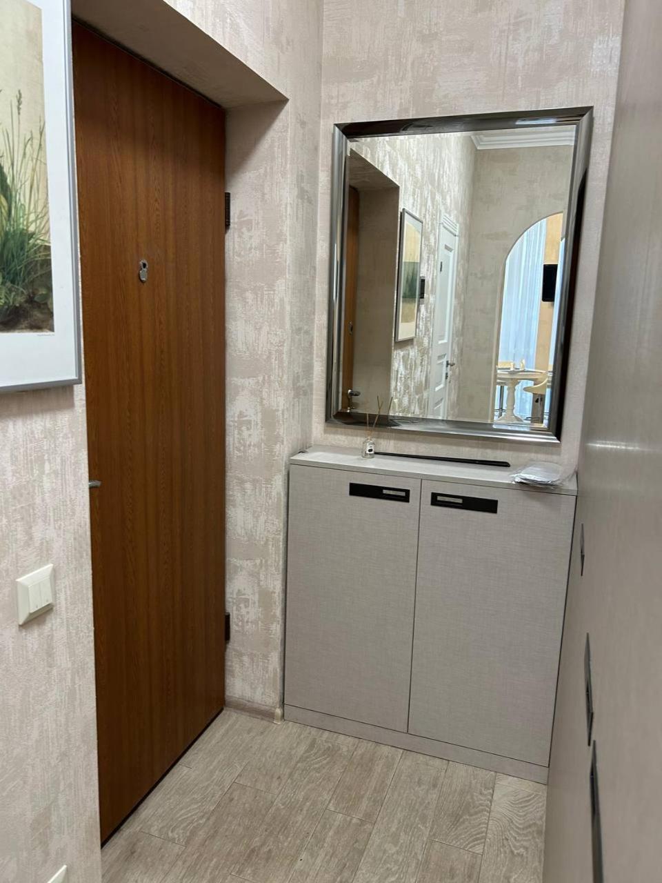 Apart Assistant On Smart Plaza Киев Экстерьер фото